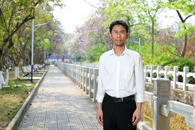 熊建新.jpg
