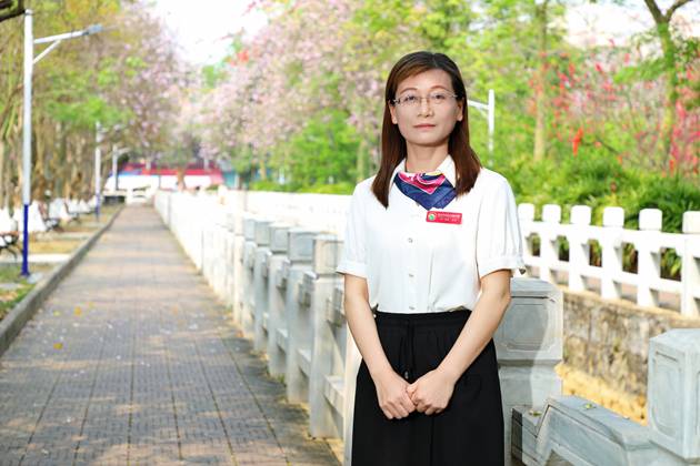 梁锦.jpg