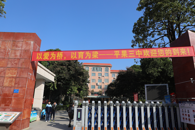 1764579066345661.jpg 1O6A1360(1).jpg